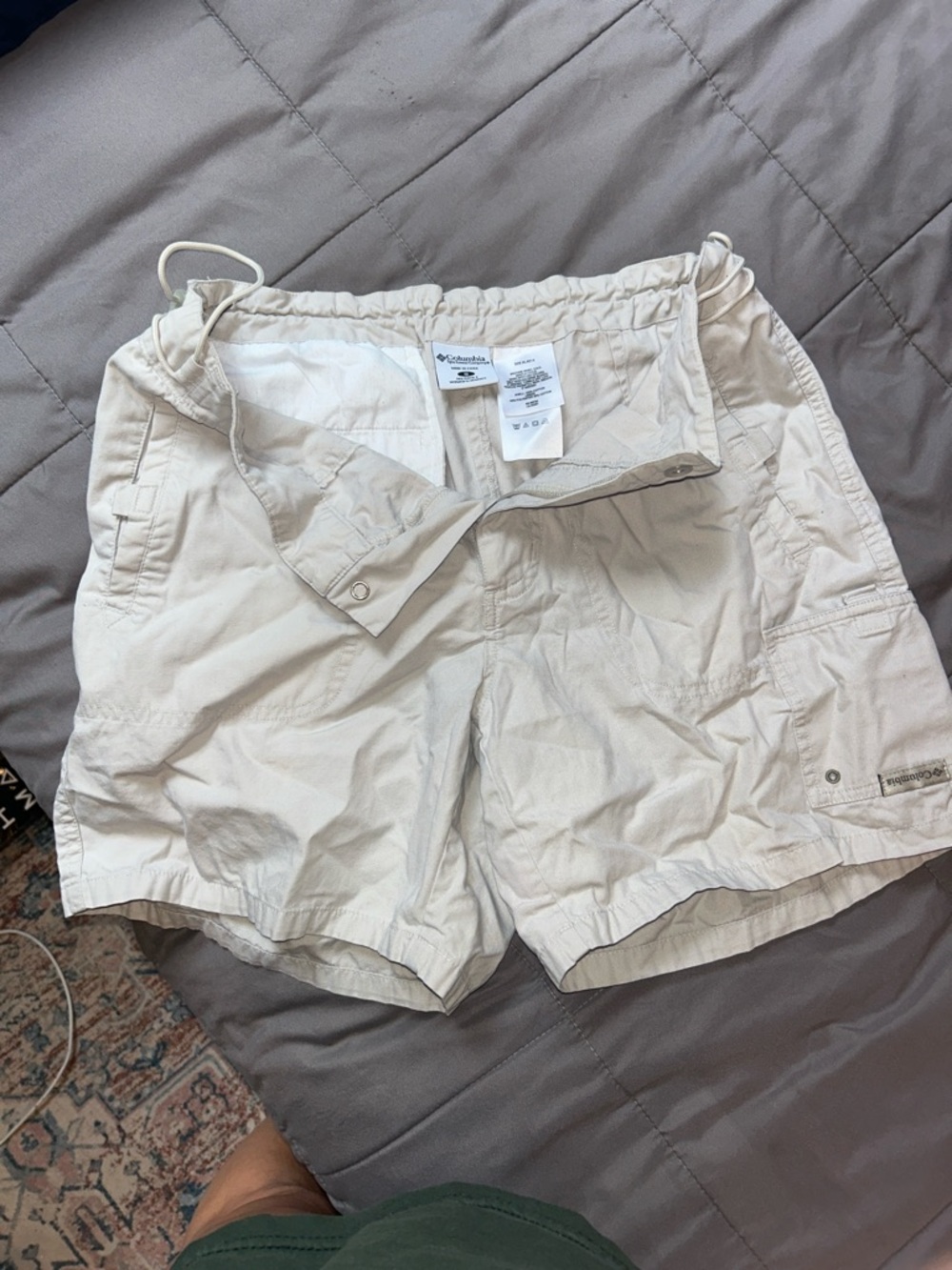 Columbia Cream Drawstring Hiking Shorts